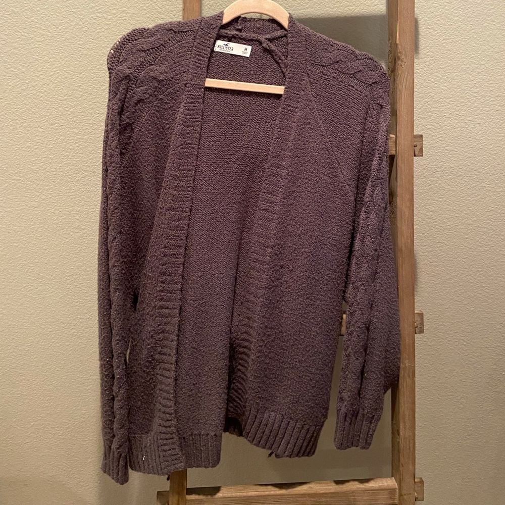Hollister Cardigan